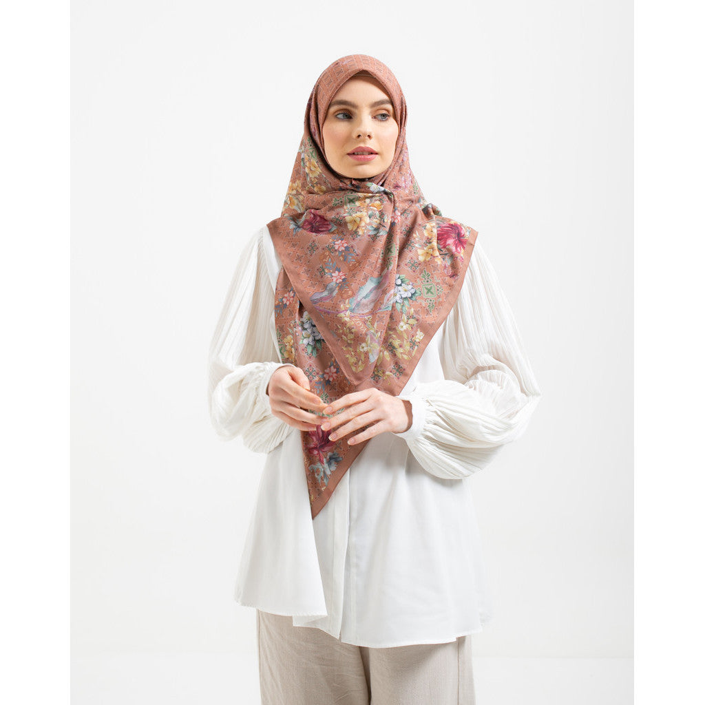 Zoya MALVINA Scarf - Kerudung Hijab Segiempat Motif With Box - Bahan Voal - Ukuran 110x110