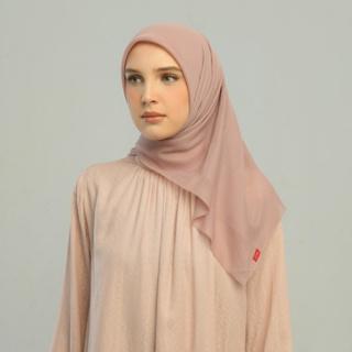 Kamalia Plain Scarf Hijab Segiempat Polos Bahan Paris Olive Ukuran 110 x 110 Muslim Square