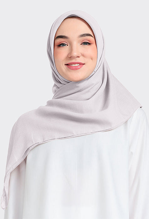 Zoya BENAZIR PLAIN Scarf - Kerudung Hijab Segiempat Polos With Pouch - Bahan Voal Saudi