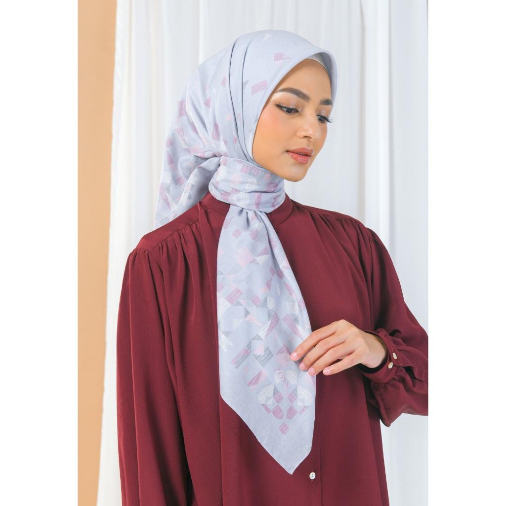 Zoya XENARA Scarf Kerudung Hijab Segiempat Motif Bahan Voal Ukuran 110x 110