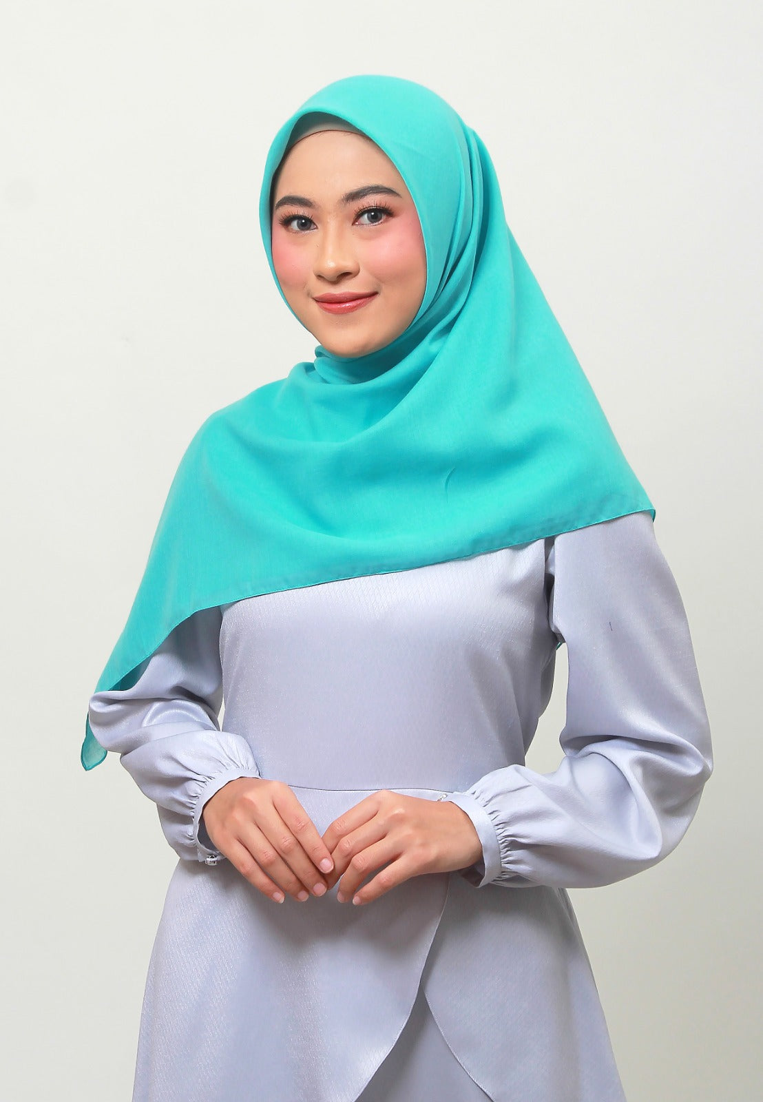 Zoya BENAZIR PLAIN Scarf - Kerudung Hijab Segiempat Polos With Pouch - Bahan Voal Saudi