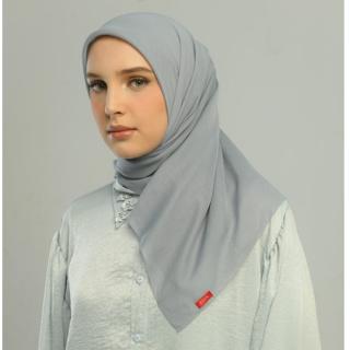 Kamalia Plain Scarf Hijab Segiempat Polos Bahan Paris Olive Ukuran 110 x 110 Muslim Square