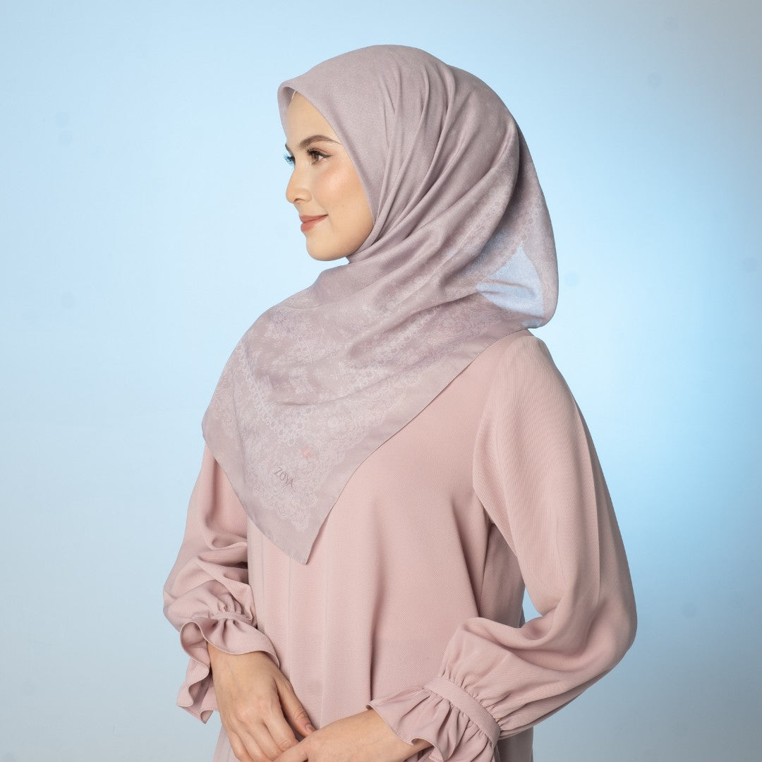 Zoya ZOLA Scarf - Kerudung Hijab Segiempat Motif With Pouch Ziplock - Bahan Poly Fine - Ukuran 110x110