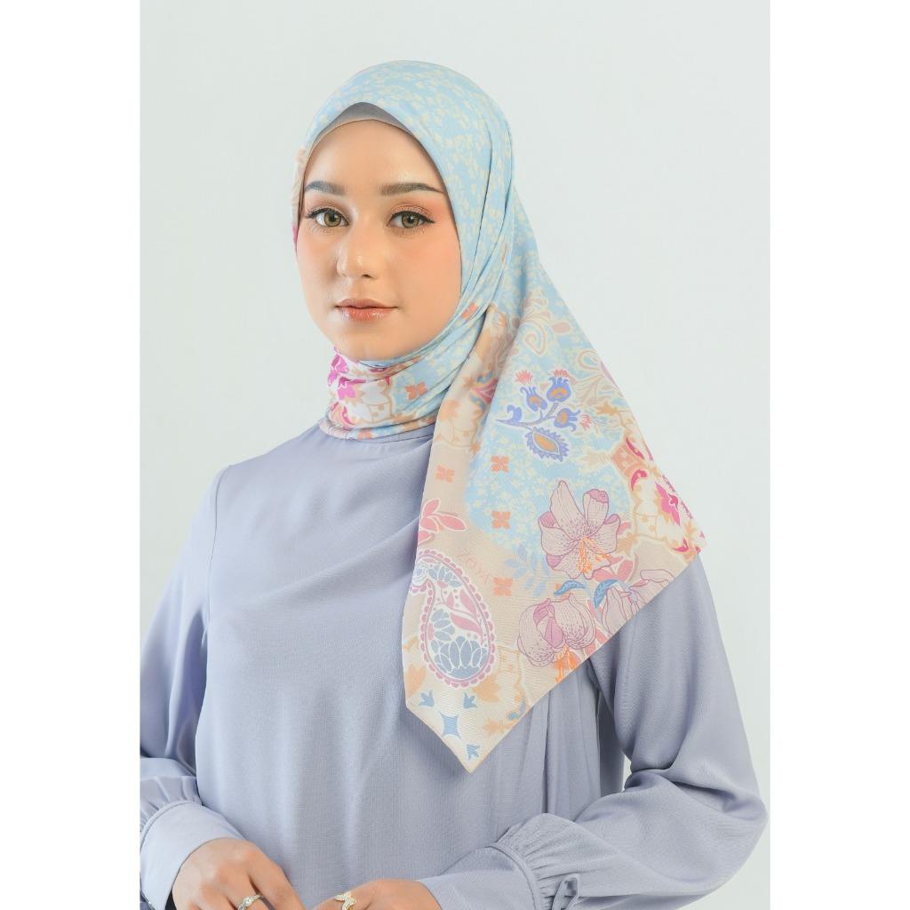 Zoya Naora Scarf Kerudung Hijab Segiempat Motif With Box Bahan Voal Ukuran 110x110