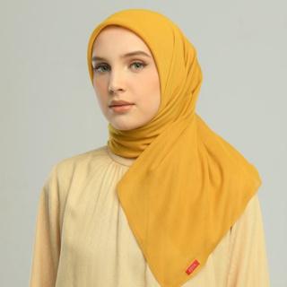 Kamalia Plain Scarf Hijab Segiempat Polos Bahan Paris Olive Ukuran 110 x 110 Muslim Square