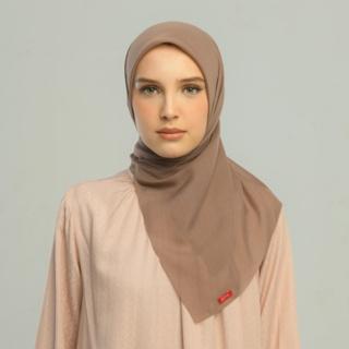 Kamalia Plain Scarf Hijab Segiempat Polos Bahan Paris Olive Ukuran 110 x 110 Muslim Square