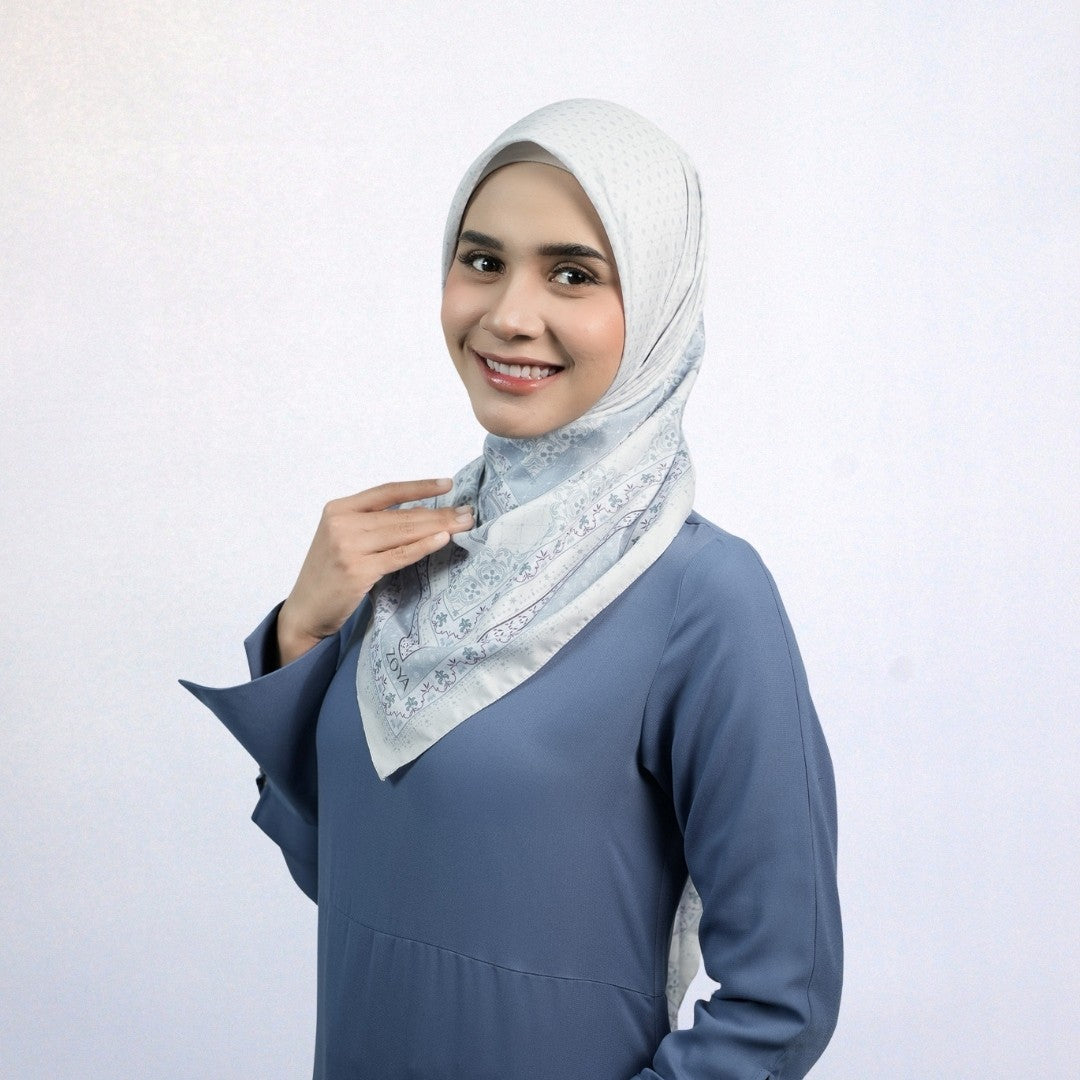 Zoya Lana Print Scarf - Kerudung Hijab Segiempat Motif With Pouch Ziplock - Bahan Poly Fine