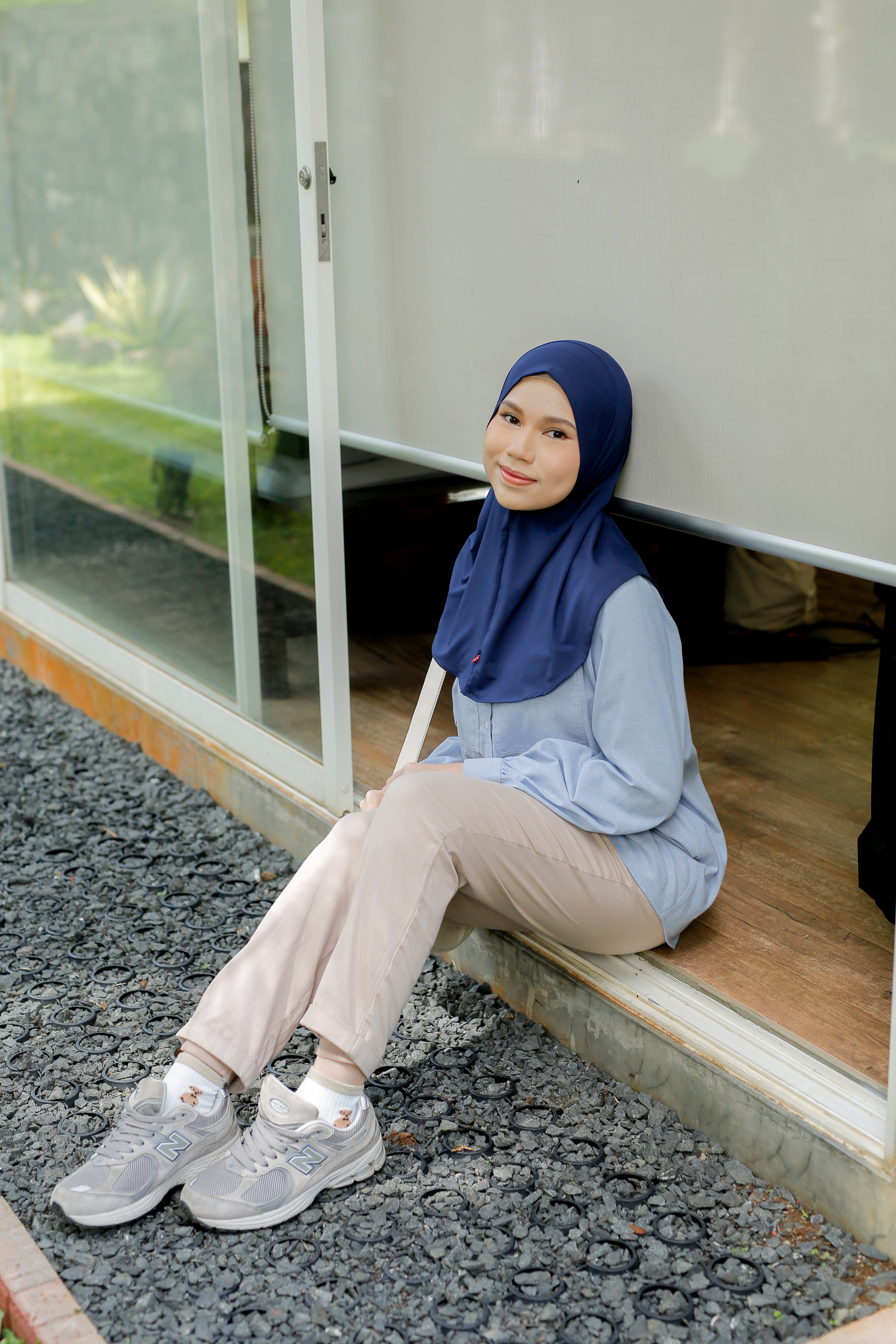Zoya Bergo Sekolah Qiana Hijab Instant Lembut Dan Nyaman