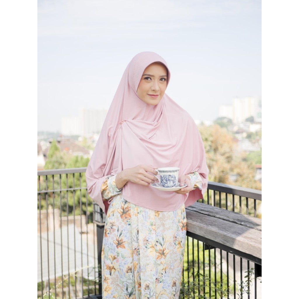 Zoya Bergo Hijab Instan Marsha Glittering