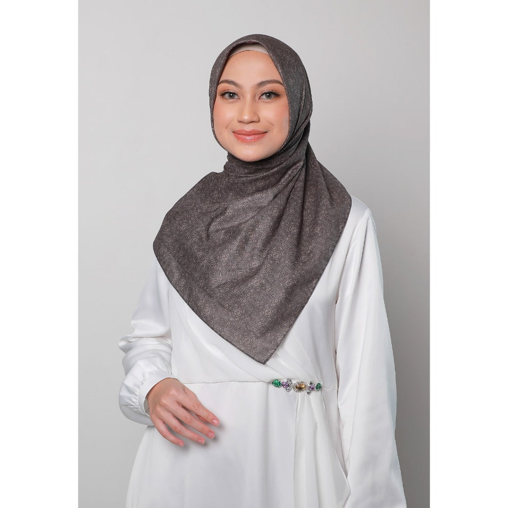 Zoya Bita Monogram Scarf - Kerudung Hijab Segiempat Motif - Bahan Voal Premium Zoya Lovers