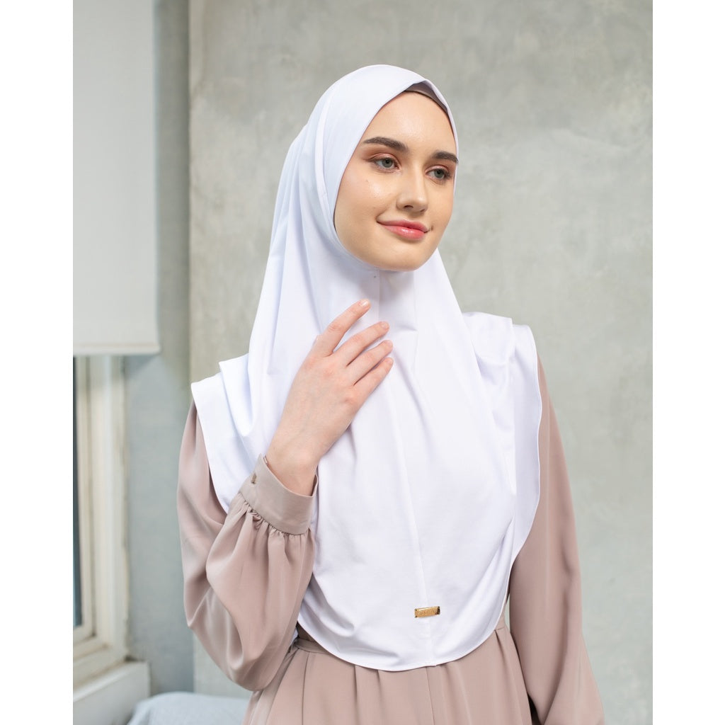 Zoya Queenza Bergo - Kerudung Hijab Instant - Bahan Breeze Flex Zoya Lovers