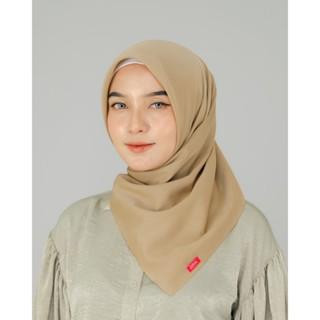 Kamalia Plain Scarf Hijab Segiempat Polos Bahan Paris Olive Ukuran 110 x 110 Muslim Square