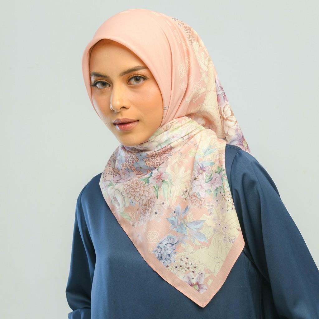 Zoya ZAMORA Scarf Kerudung Hijab Segiempat Motif With Box Bahan Voal Ukuran 110x110