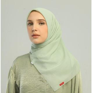 Kamalia Plain Scarf Hijab Segiempat Polos Bahan Paris Olive Ukuran 110 x 110 Muslim Square