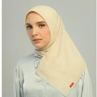 Kamalia Plain Scarf Hijab Segiempat Polos Bahan Paris Olive Ukuran 110 x 110 Muslim Square