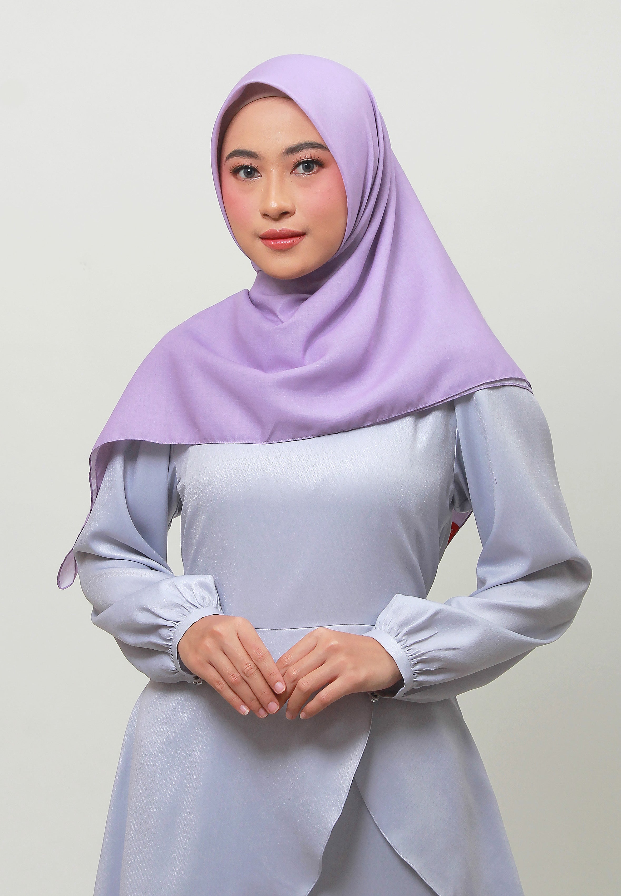 Zoya BENAZIR PLAIN Scarf - Kerudung Hijab Segiempat Polos With Pouch - Bahan Voal Saudi