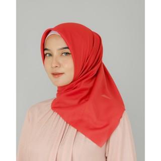 Kamalia Plain Scarf Hijab Segiempat Polos Bahan Paris Olive Ukuran 110 x 110 Muslim Square