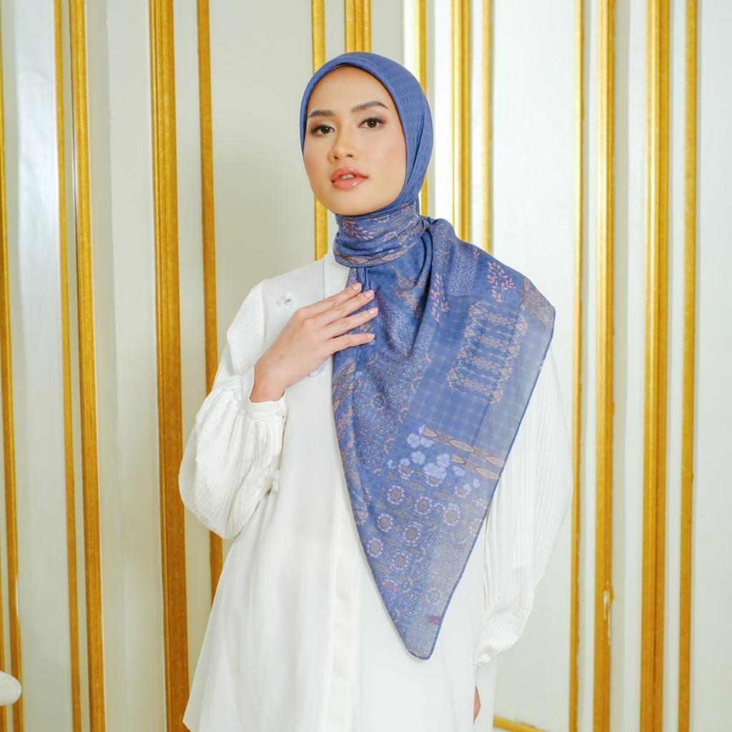 Zoya ALMA Print Scarf - Kerudung Hijab Segiempat Motif With BOX - Bahan Voal Premium - Ukuran 115x115