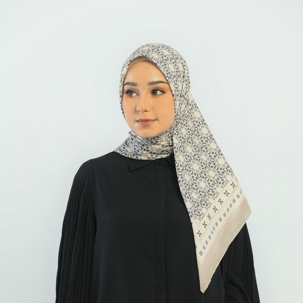 Zoya ALESKA Scarf