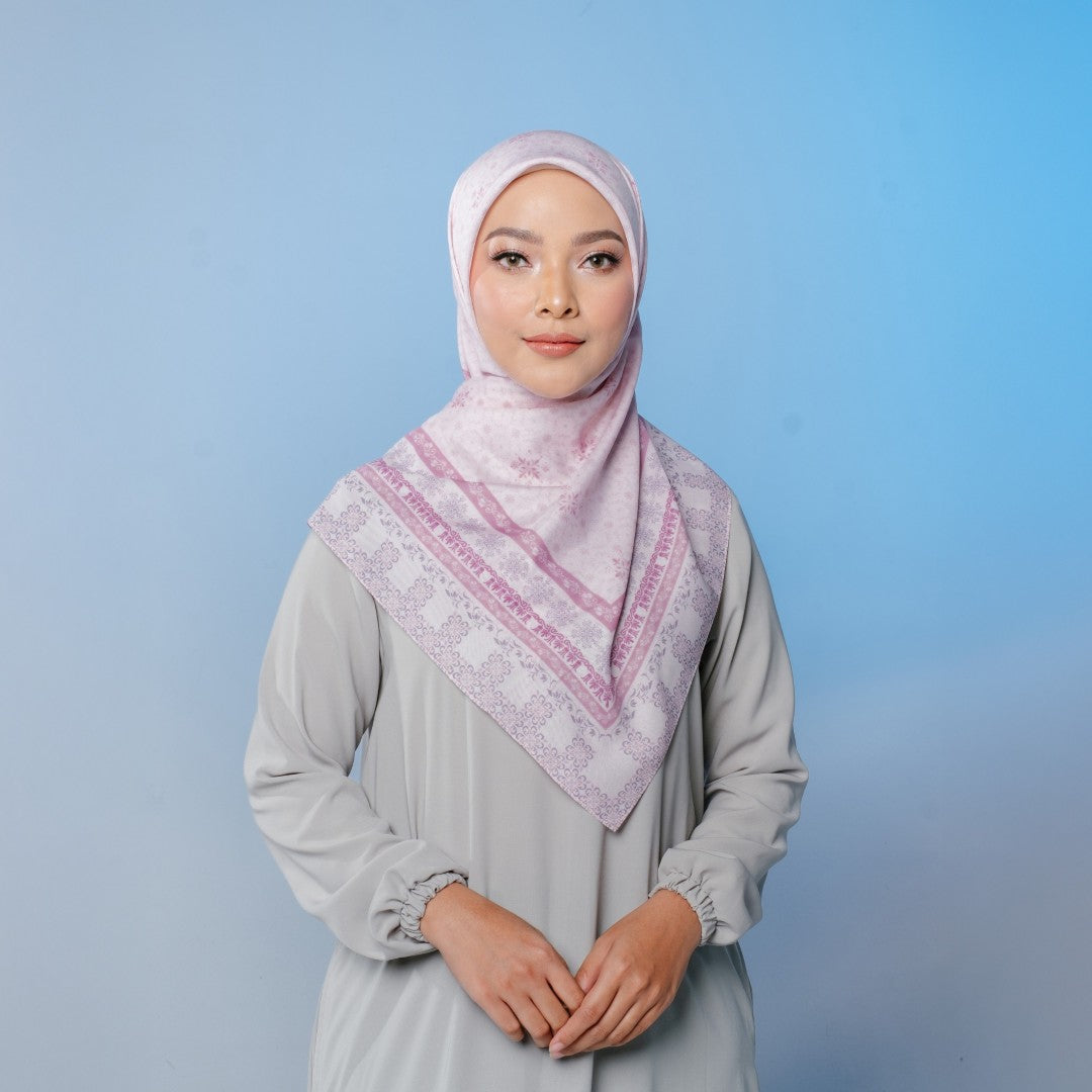 Zoya VALE Scarf - Kerudung Hijab Segiempat Motif With Pouch Ziplock - Bahan Poly Fine - Ukuran 110x110