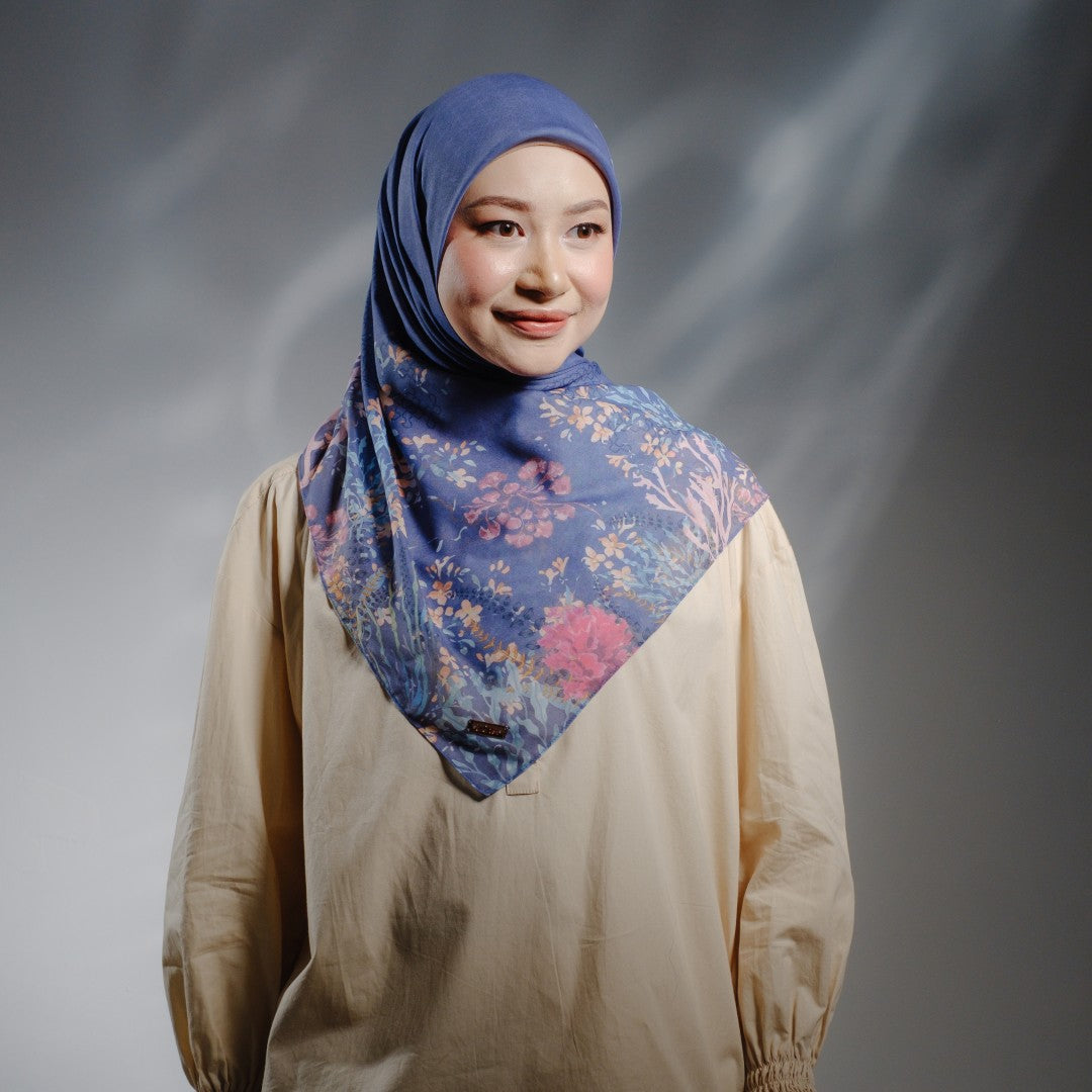 Zoya MARINA Scarf - Kerudung Hijab Segiempat Motif With BOX - Bahan Voal Premium - Ukuran 115x115