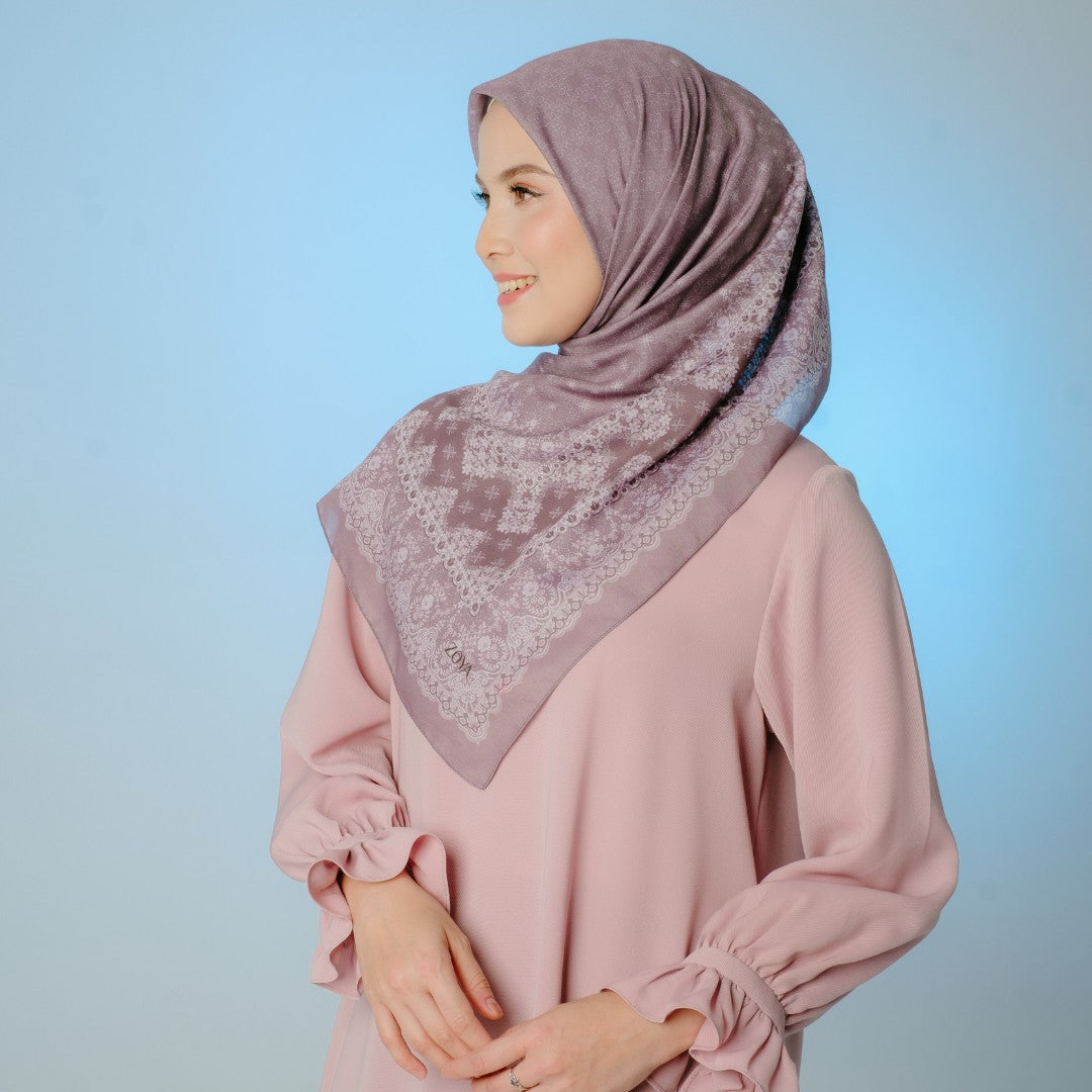 Zoya ZOLA Scarf - Kerudung Hijab Segiempat Motif With Pouch Ziplock - Bahan Poly Fine - Ukuran 110x110