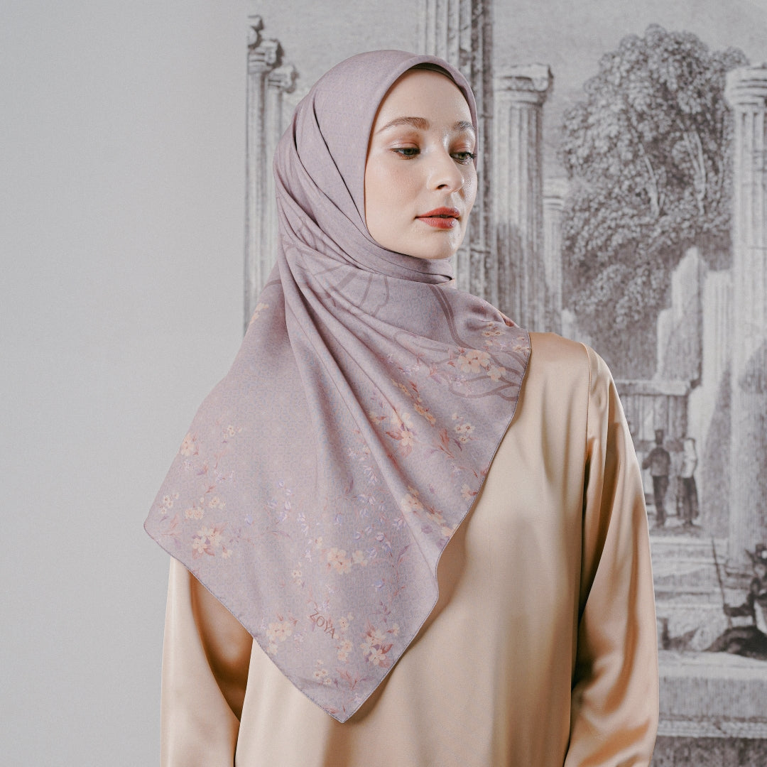 Zoya MICHELIA Scarf - Kerudung Hijab Segiempat Motif With Pouch Ziplock - Bahan Poly Fine - Ukuran 110x110