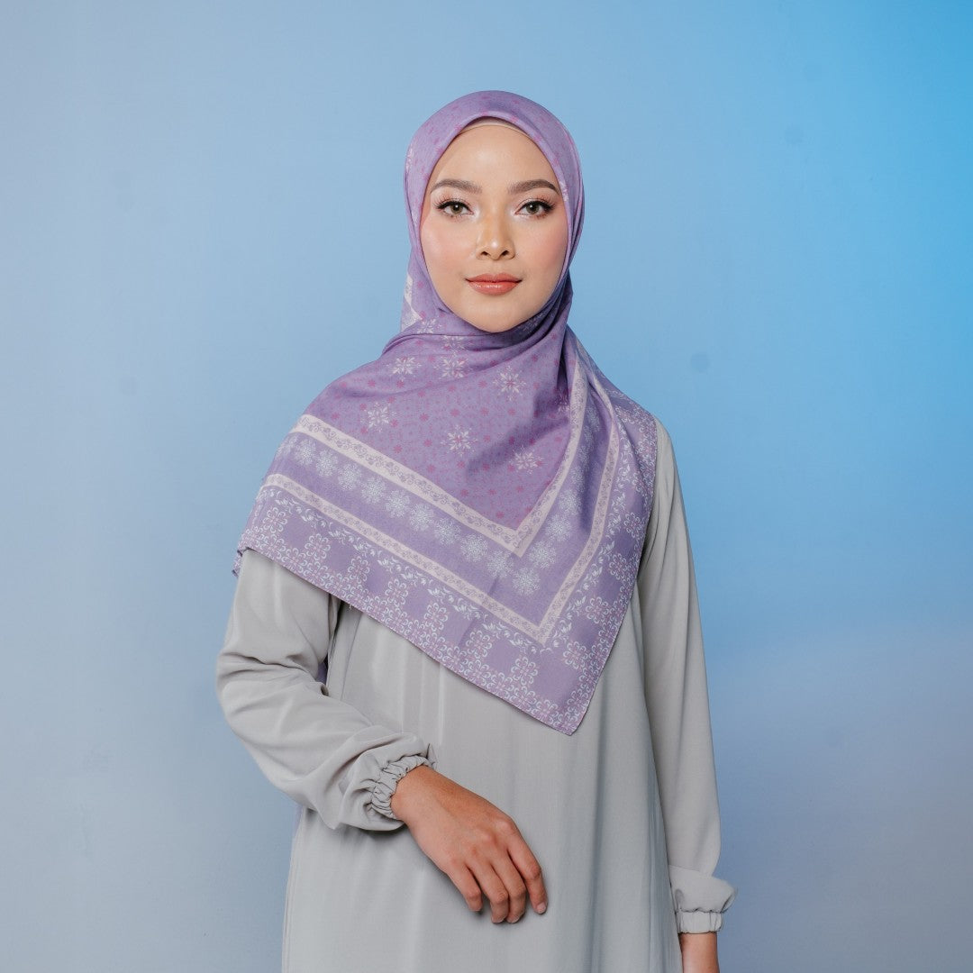 Zoya VALE Scarf - Kerudung Hijab Segiempat Motif With Pouch Ziplock - Bahan Poly Fine - Ukuran 110x110
