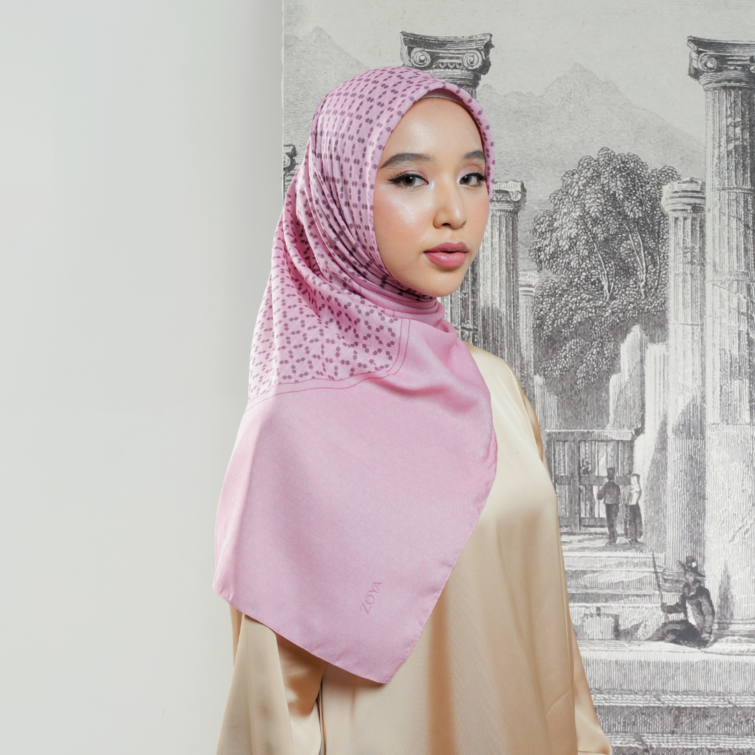 Zoya AMARAN Scarf - Kerudung Hijab Segiempat Motif With Pouch - Bahan Poly Fine - Ukuran 110x110
