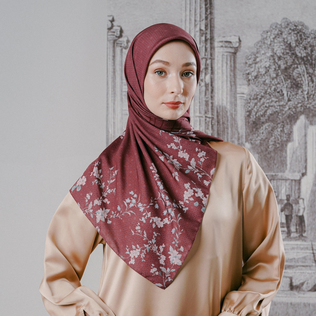 Zoya MICHELIA Scarf - Kerudung Hijab Segiempat Motif With Pouch Ziplock - Bahan Poly Fine - Ukuran 110x110