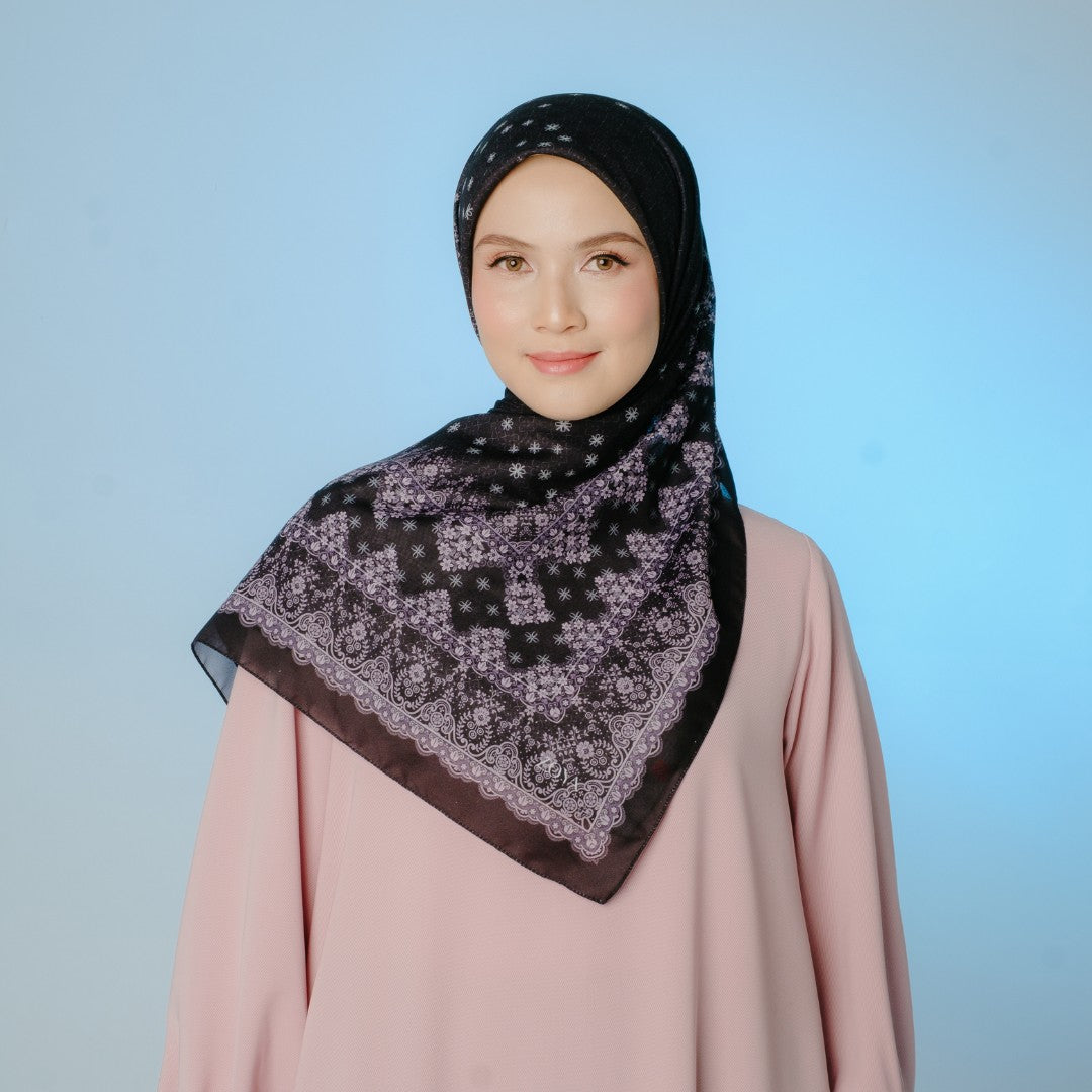 Zoya ZOLA Scarf - Kerudung Hijab Segiempat Motif With Pouch Ziplock - Bahan Poly Fine - Ukuran 110x110